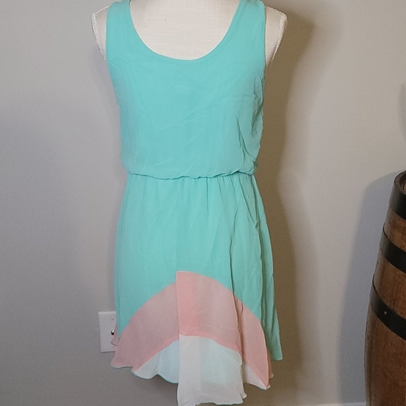 Sweet Storm Mint, Peach and White Dress Size Small - Picture 3 of 5